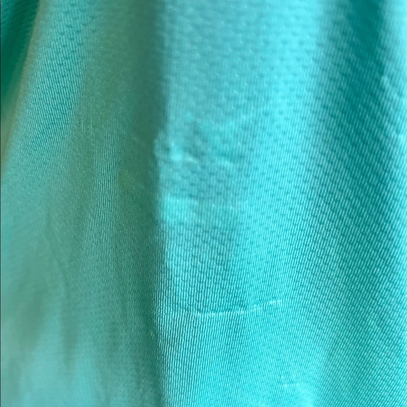 Old Navy Active Go Dry Size Small - Picture 3 of 3